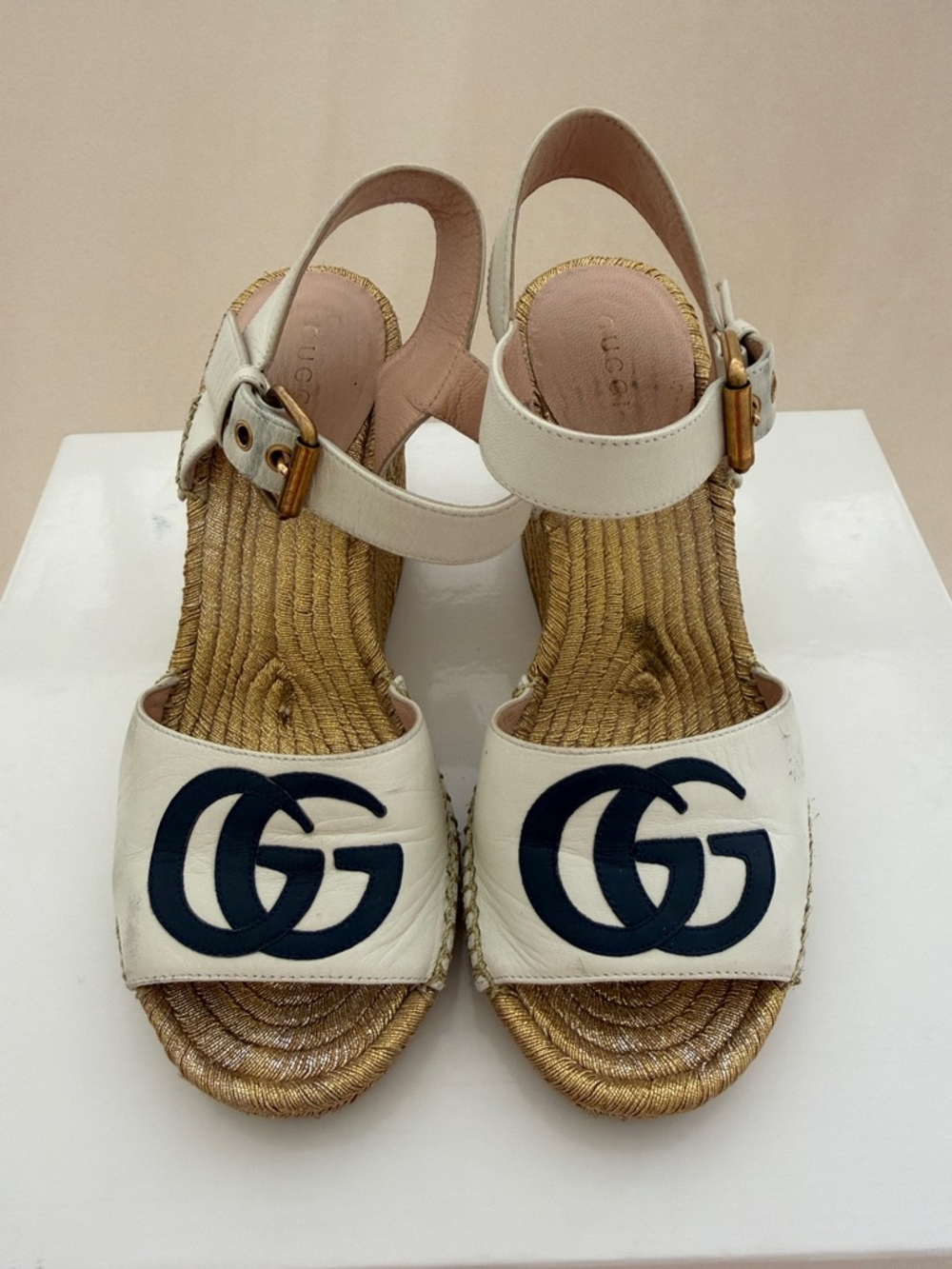 Gucci White Leather Wedge Sandals with Navy GG Logo